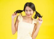5 Cara Mencegah Munculnya Rambut Bercabang, Mulailah dari Kebiasaan Sederhana!
