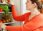 Hindari, Ini 7 Kesalahan Menyimpan Makanan di Kulkas