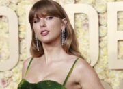 3 Gaya Skort ala Taylor Swift, Nyaman Dipakai saat Cuaca Panas