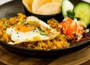 Sering Jadi Menu Makan Malam, Konsumsi Nasi Goreng Ternyata Tidak Disarankan Bagi Kesehatan!